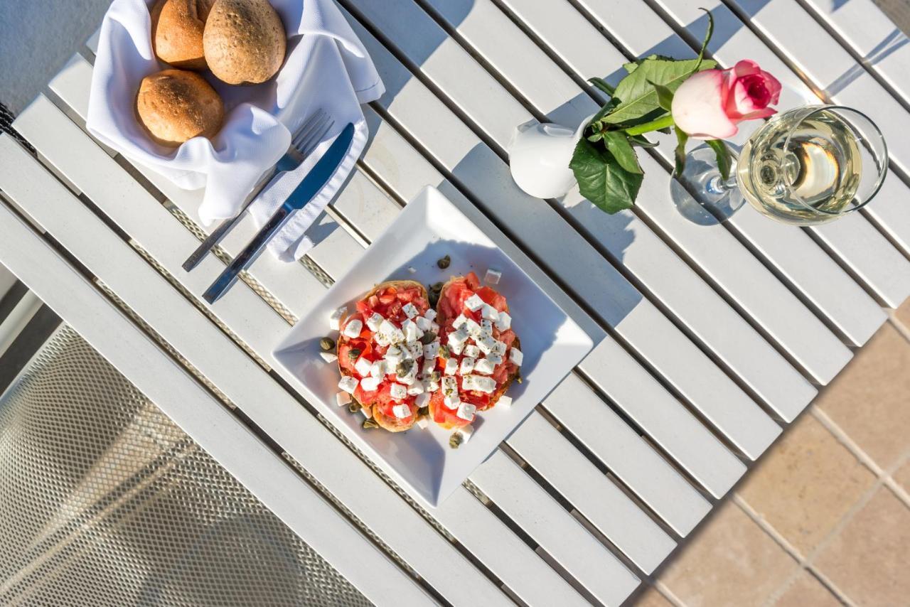 White Santorini Hotel Imerovígli Kültér fotó